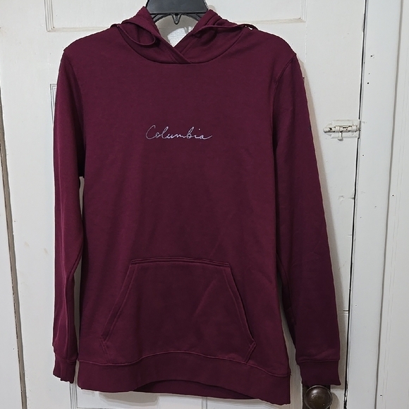 Columbia Womens Trek Graphic Marionberry (Marron, Burgundy) Hoodie Medium NWOT - Picture 1 of 7